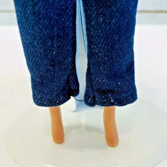 MATTEL BARBIE Doll Blonde Hair Blue Eyes 3 Piece Outfit 12" Tall Used - Picture 8 of 10